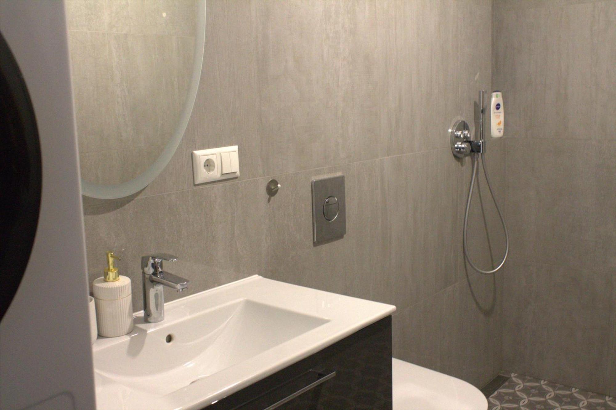 Giertmana Apartamenti Lipawa Zewnętrze zdjęcie